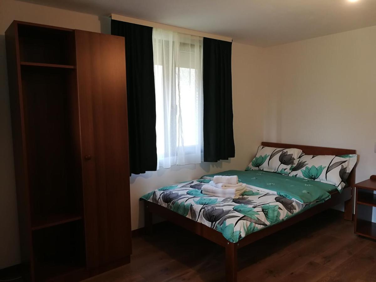 Casute Zavoi Bulz Vila Exterior foto